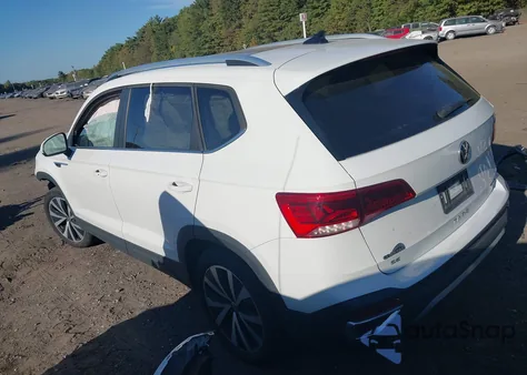 2023 Volkswagen Taos 1.5T Se из США, поврежденный, VIN 3VVNX7B20PM306097